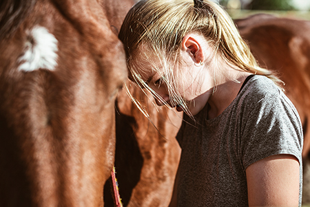 Vertrauen lernen, Angst überwinden mit pferdegestützter Therapie von Dr. med. Sybille Freund